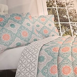 King size Quilt Set~ NWT